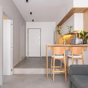 oteli̇ zi̇yaret edi̇n